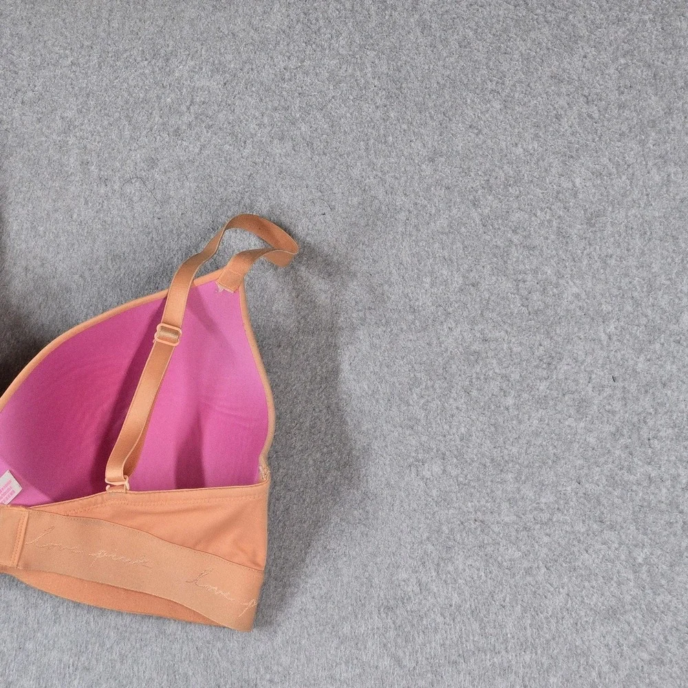 PINK Victoria's Secret Women Bra 36D Peach Wear Everywhere T Shirt Wireless